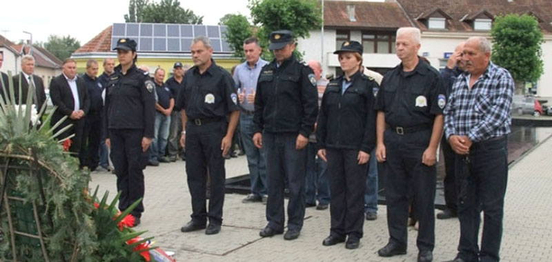 Obljetnica 108 2015 04