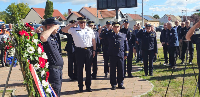 Dan policije 12